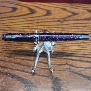 Monteverde Invincia Vega